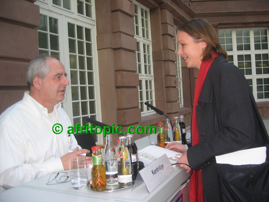 ../Images/William Kentridge-Berlin-28Oct2005 014.jpg